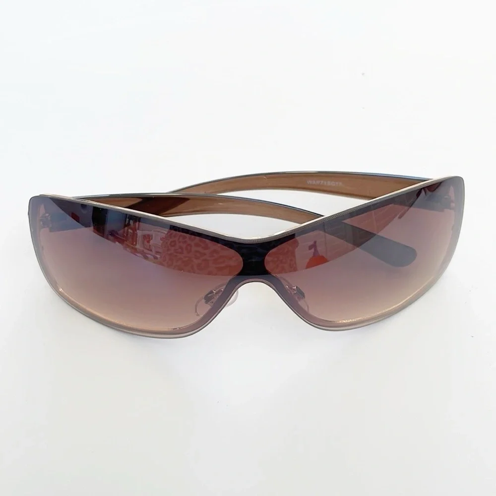 Fashion sunglasses